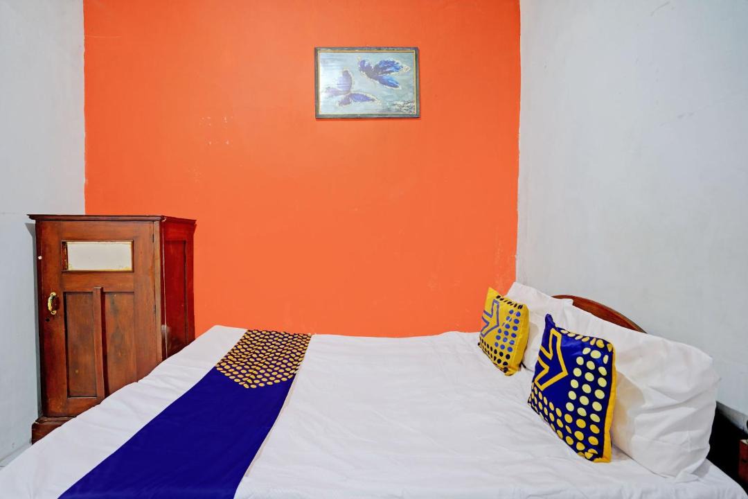 Photo of Bedroom in Jombang