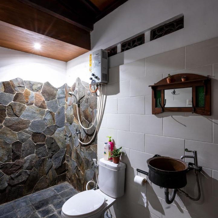 Photo of Bathroom in Bogor Tengah