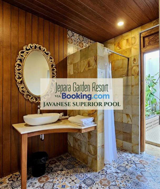Photo of Bathroom in Tahunan