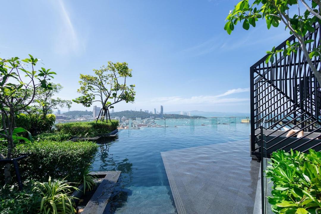 Photo of Others in Pattaya Bay