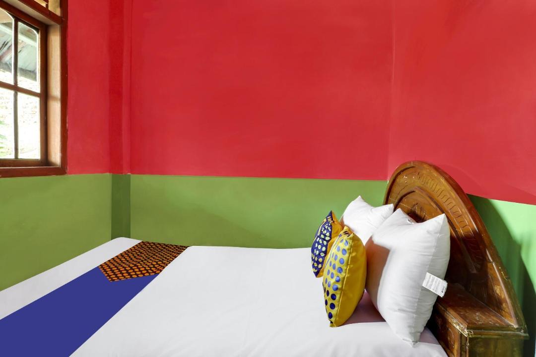 Photo of Bedroom in Rendeh