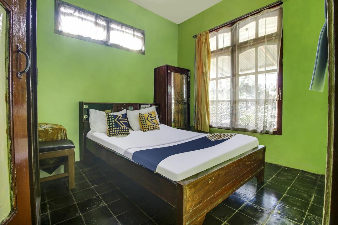 Photo of Bedroom in Rendeh