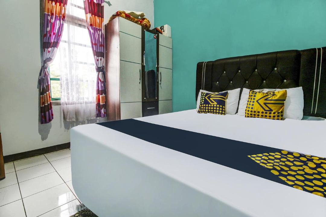 Photo of Bedroom in Rendeh