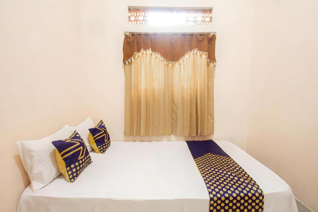 Photo of Bedroom in Kecamatan Pringgarata