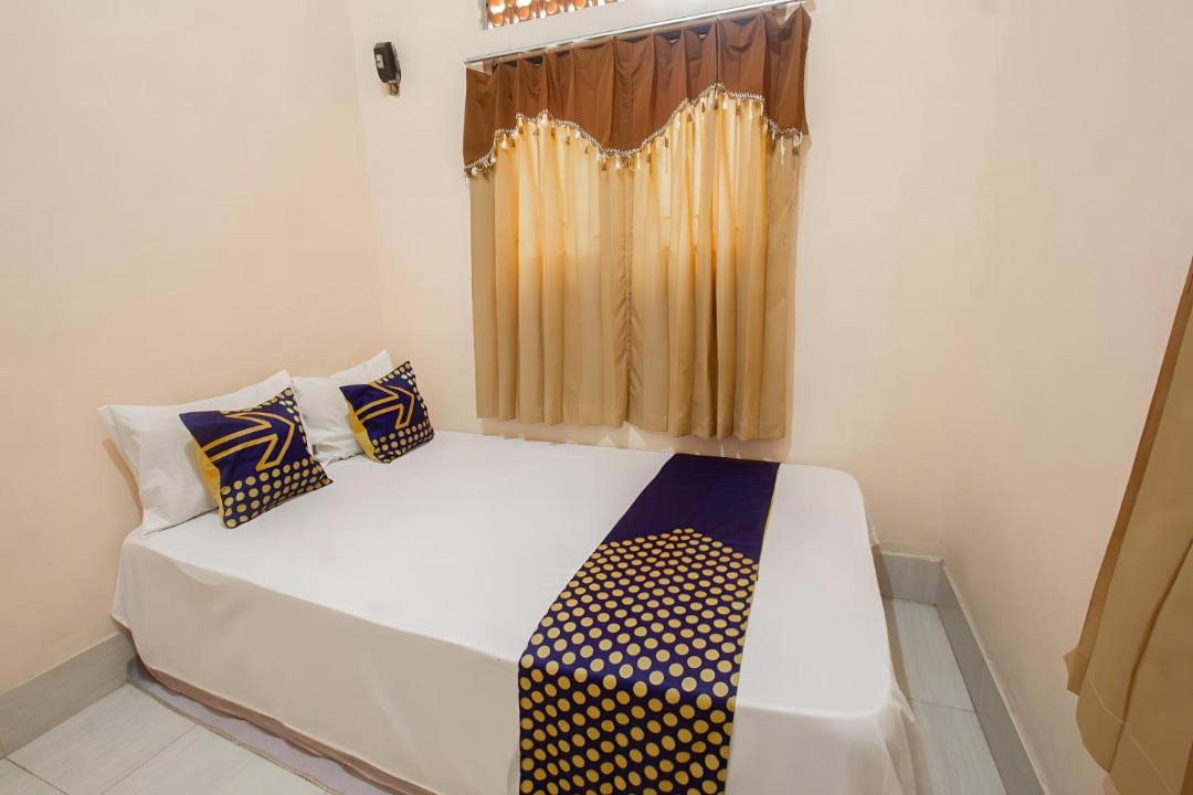 Photo of Bedroom in Kecamatan Pringgarata