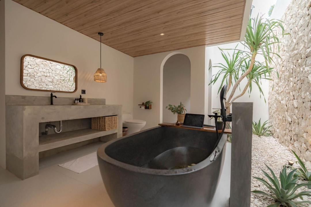Photo of Bathroom in Candi Binangun