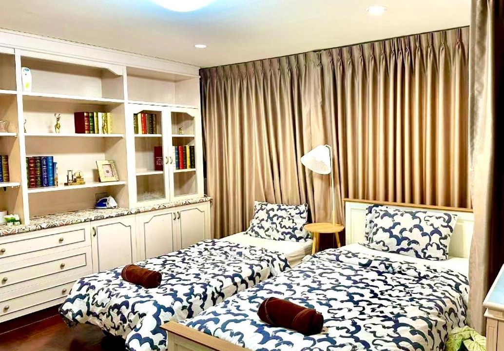Photo of Bedroom in Khlong Toei