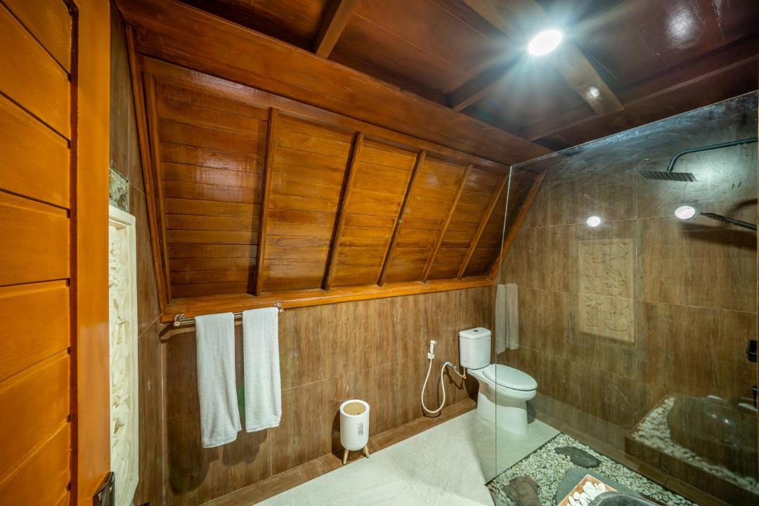 Photo of Bathroom in Songan