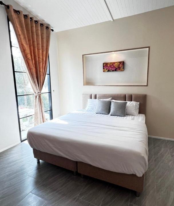 Photo of Bedroom in Racha Thewa