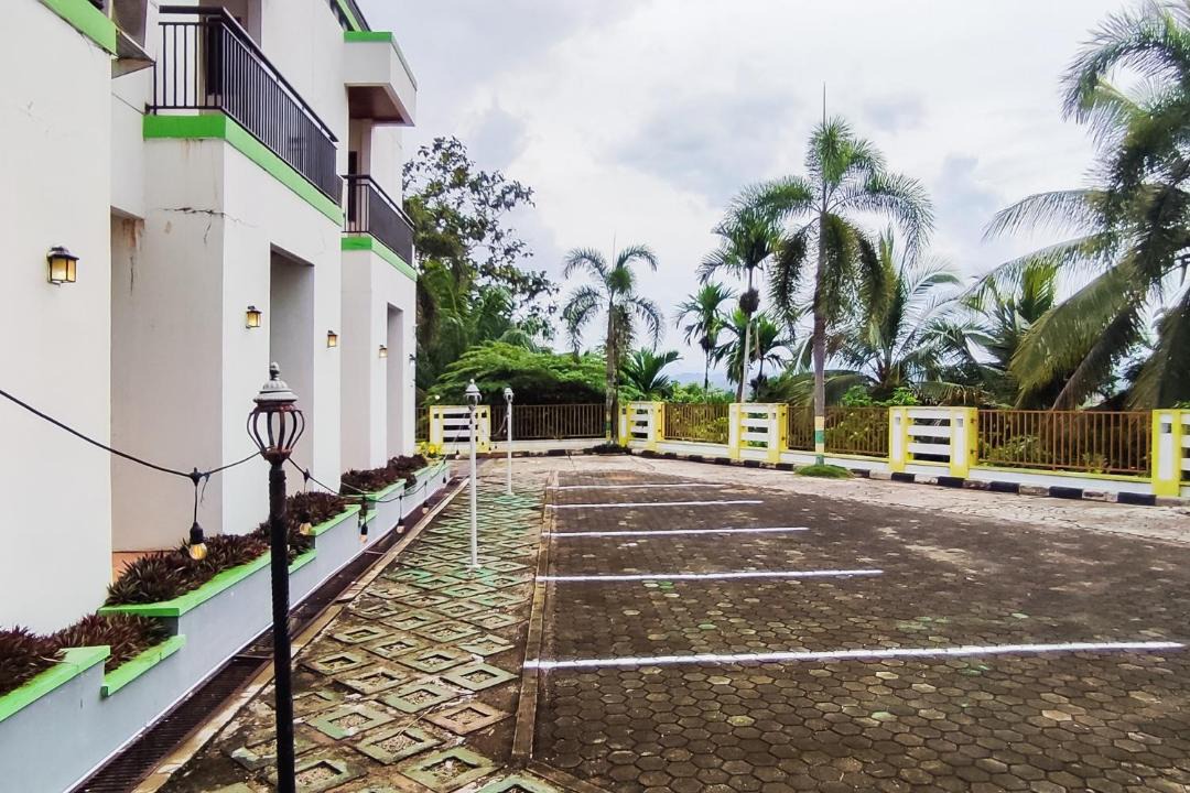 Photo of Others in Muaro