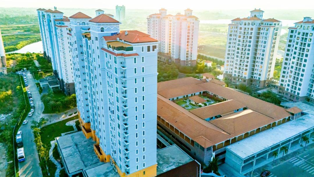 Photo of Buildings in Vientiane