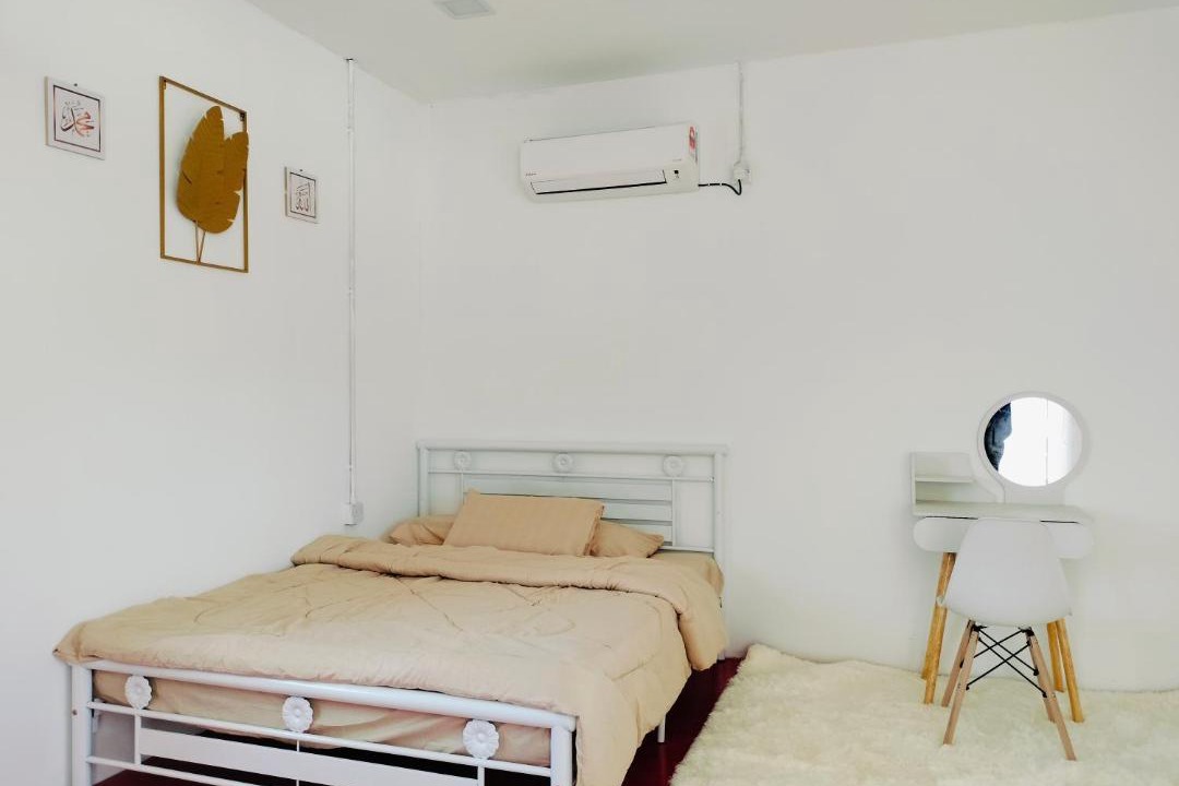 Photo of Bedroom in Lubok China