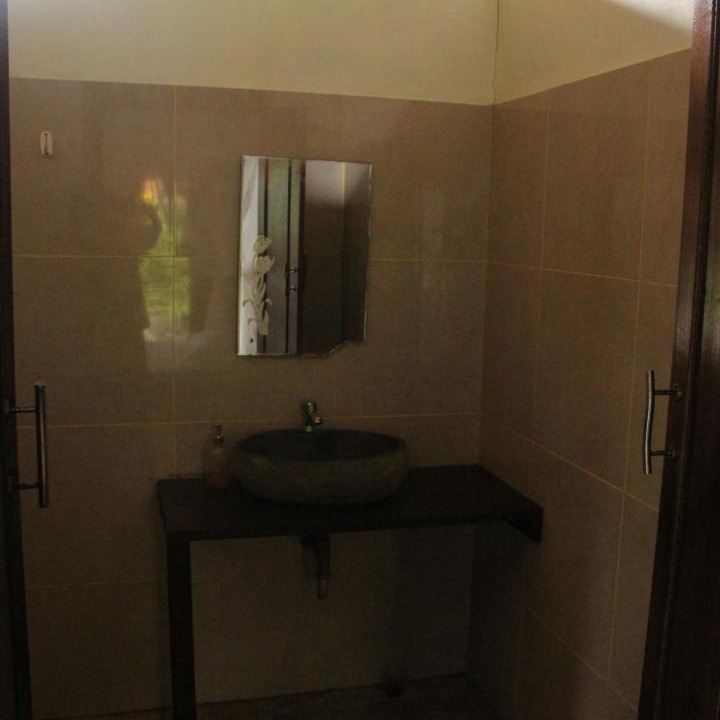 Photo of Bathroom in Batudaka Island