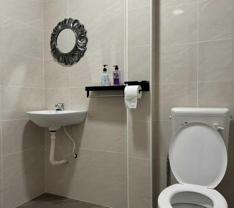 Photo of Bathroom in Jakar