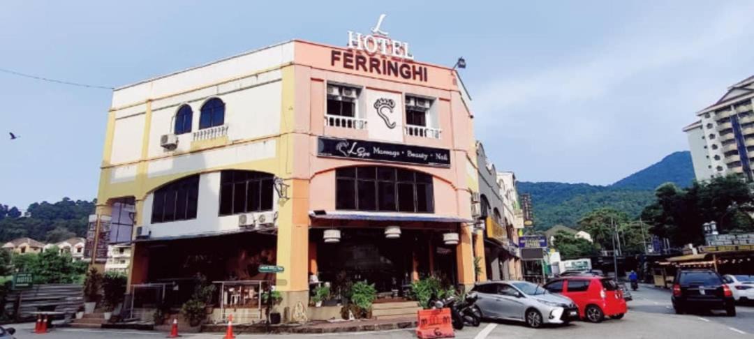 Photo of Others in Batu Ferringhi