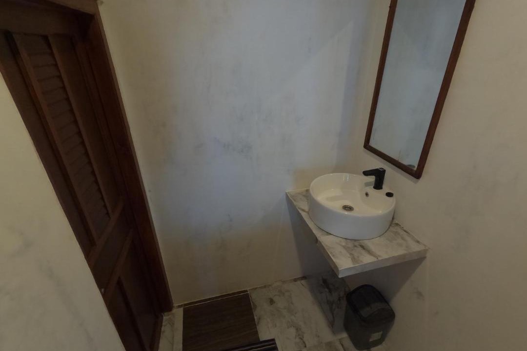Photo of Bathroom in Moyo