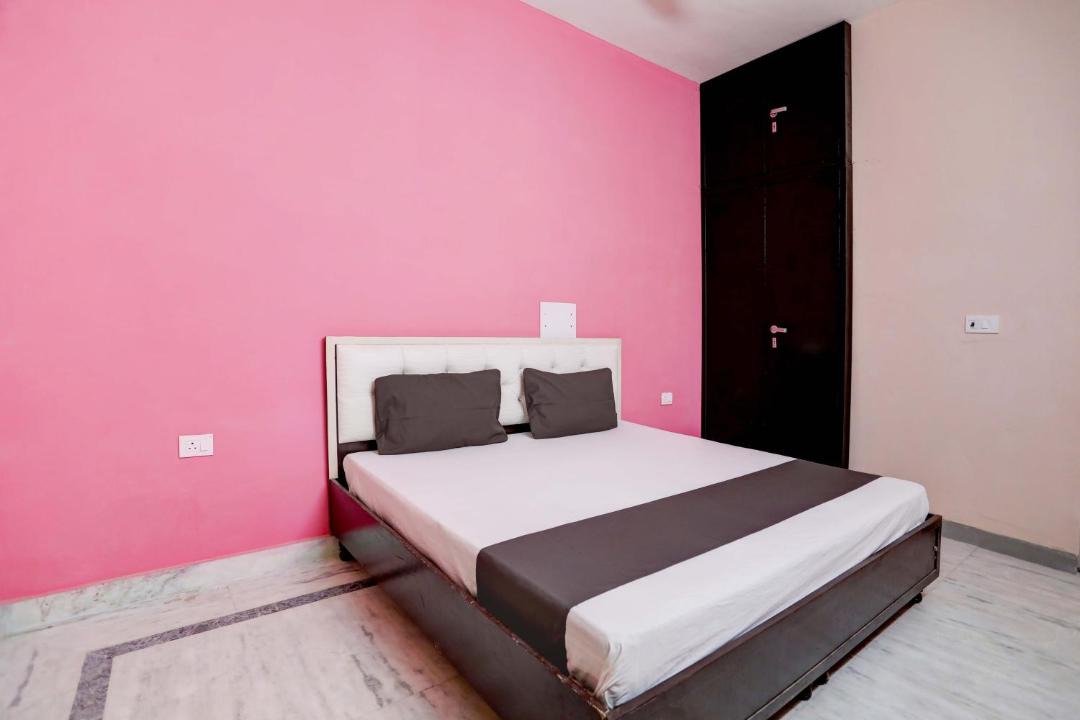Photo of Bedroom in Sector 27