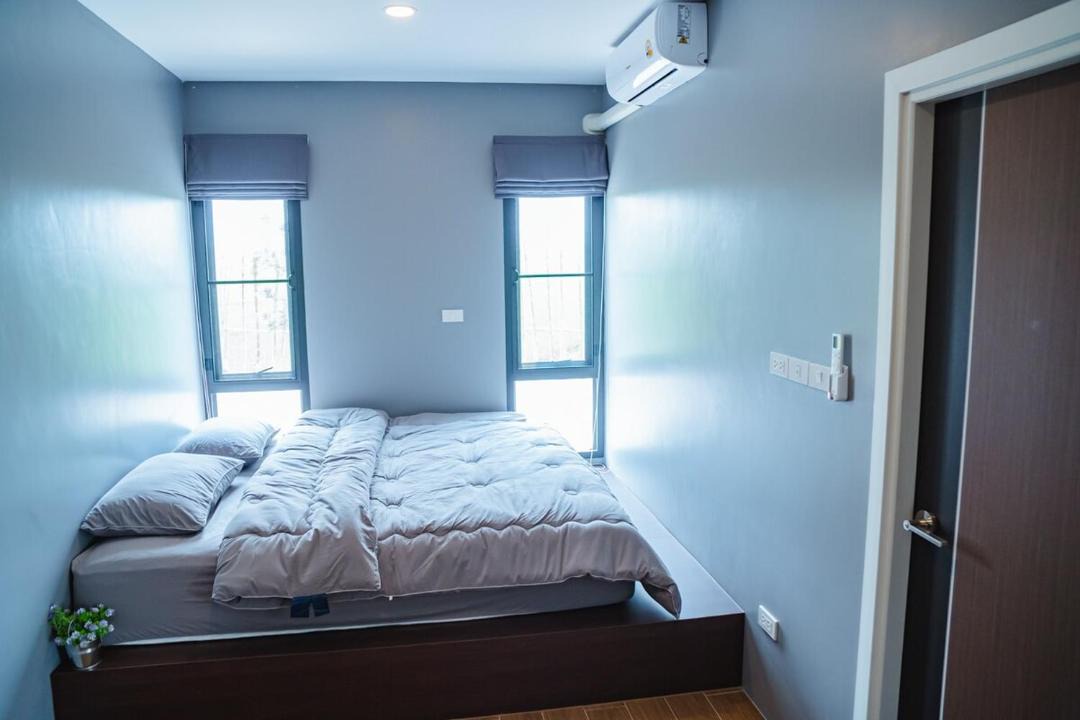 Photo of Bedroom in Racha Thewa