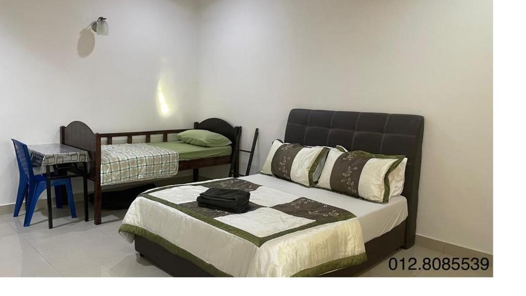 Photo of Bedroom in Batu Pahat