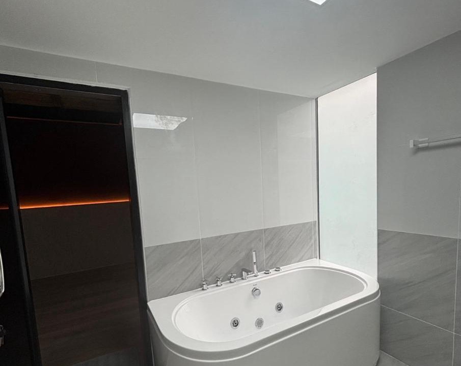 Photo of Bathroom in Map Yang Phon