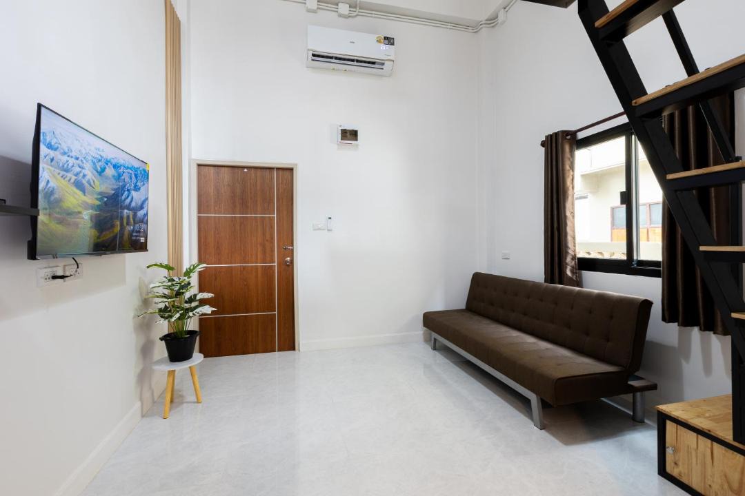 Photo of Livingroom in Anusawari