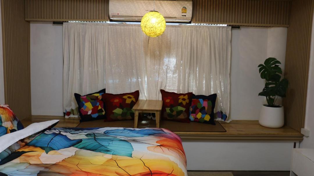 Photo of Bedroom in Salaya