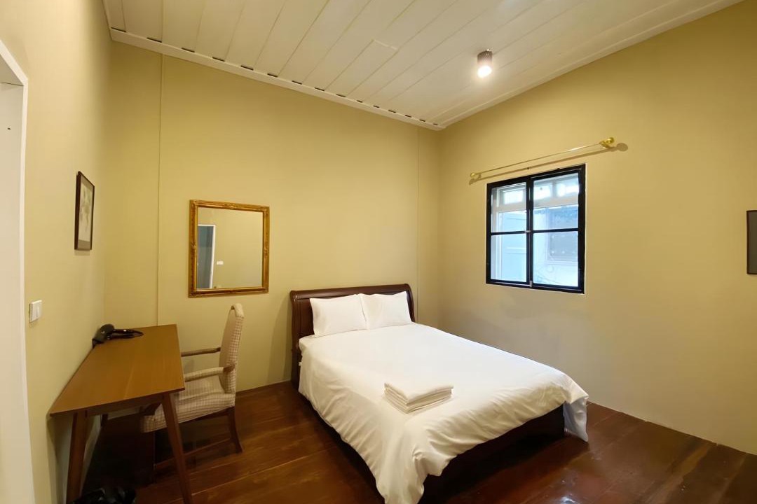 Photo of Bedroom in China Town