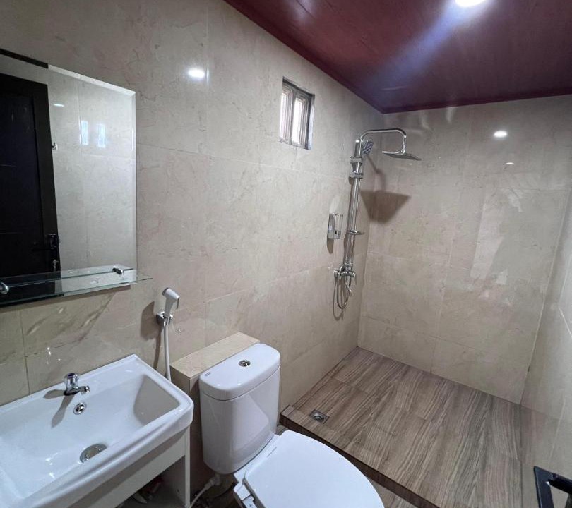 Photo of Bathroom in Colomadu