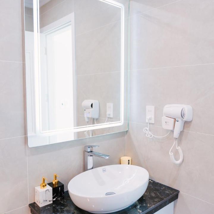 Photo of Bathroom in Cat Ba