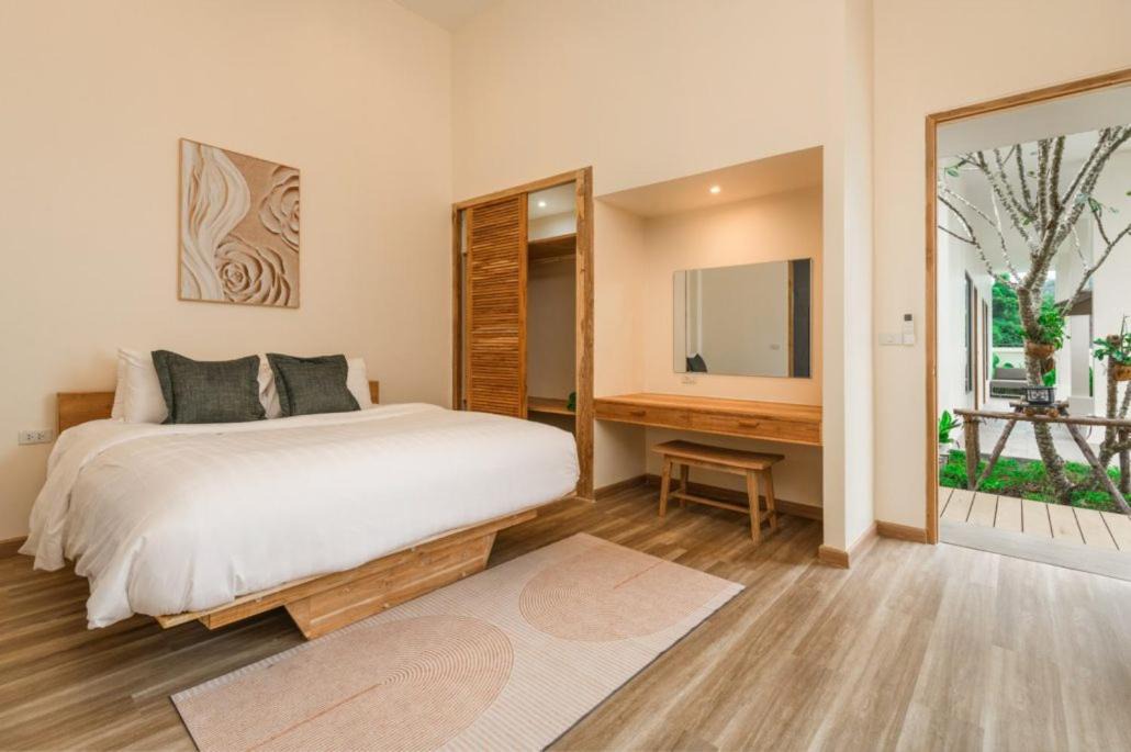 Photo of Bedroom in Si Sunthon