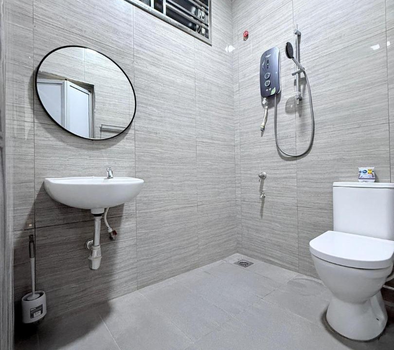 Photo of Bathroom in Sekudai