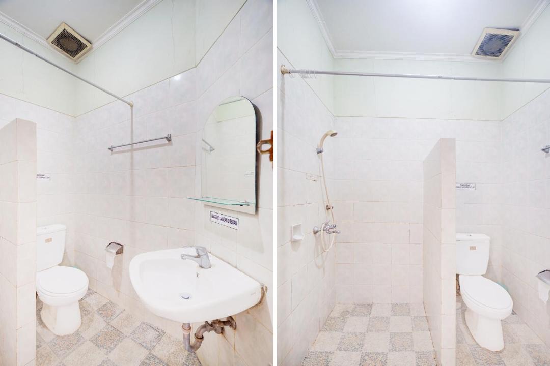 Photo of Bathroom in Cisarua