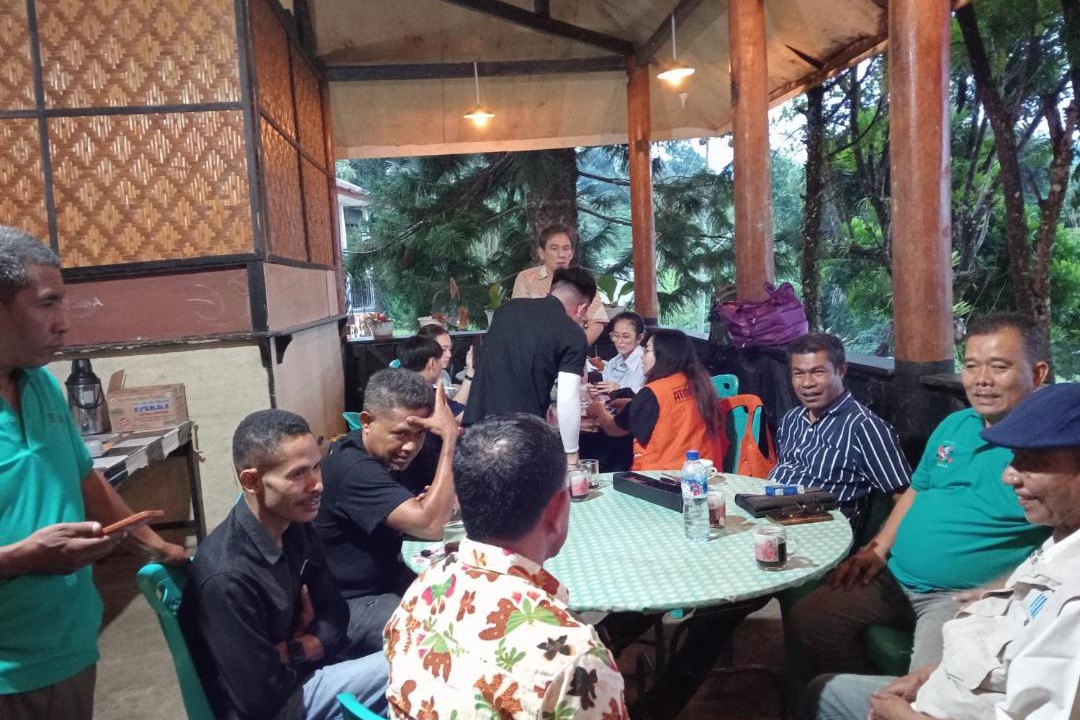 Photo of Others in Moni