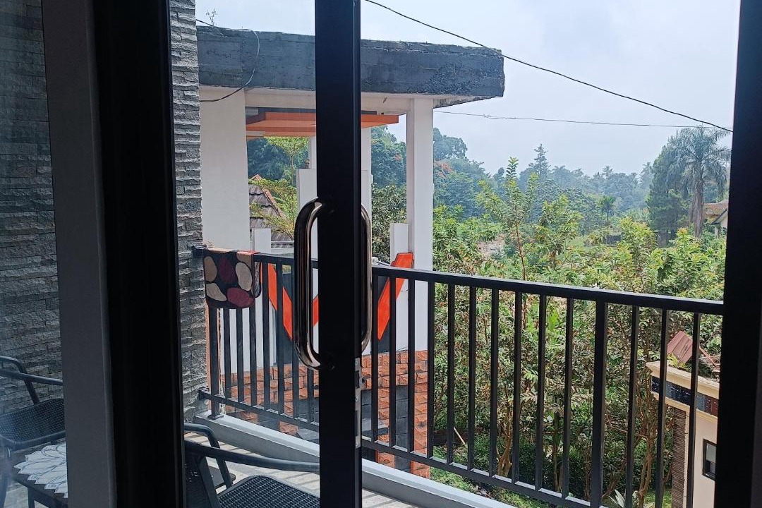 Photo of Patio Balcony in Cisarua