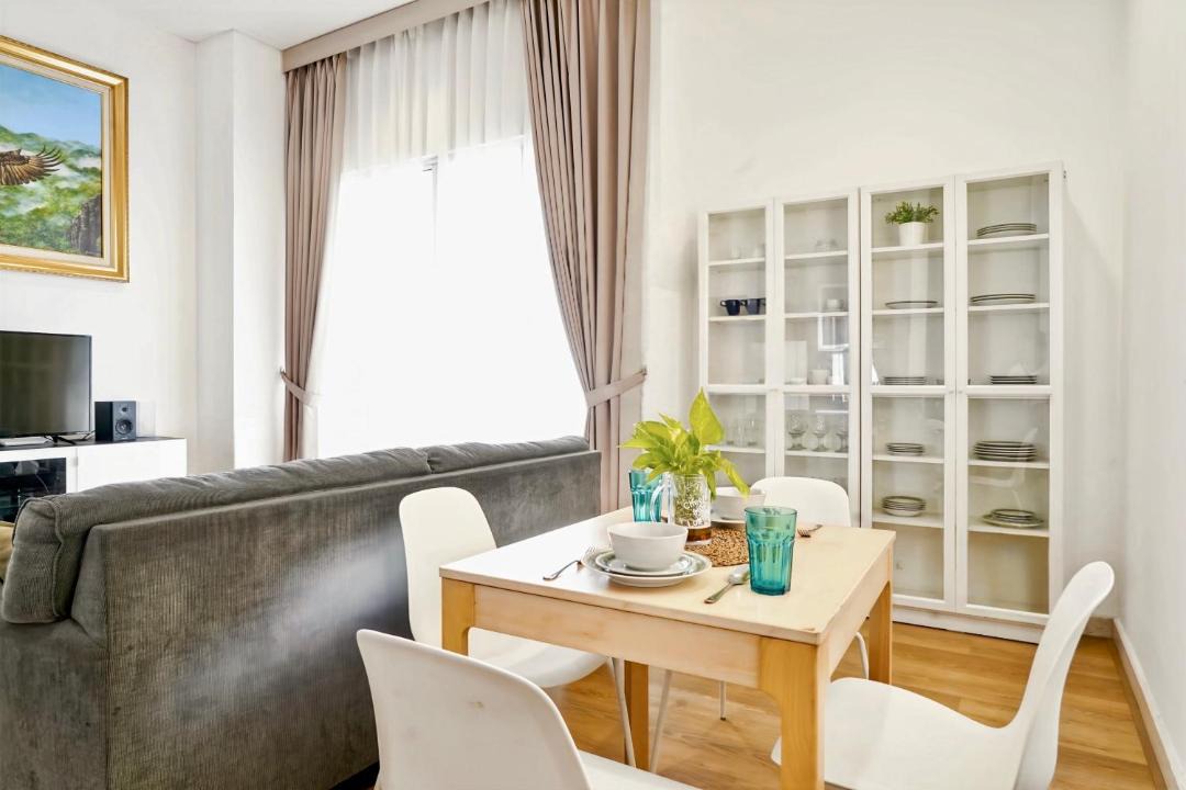 Photo of Livingroom in Chinatown