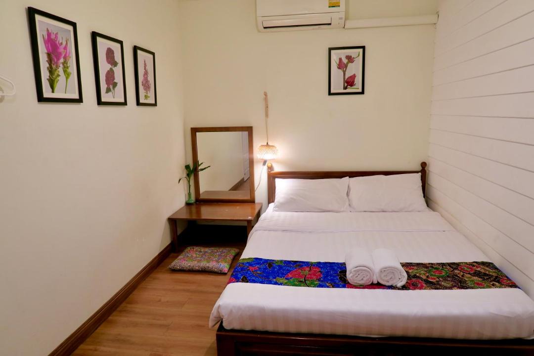 Photo of Bedroom in Silom