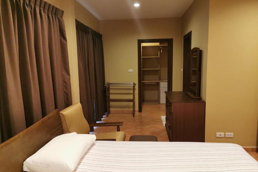 Photo of Bedroom in Saen Suk