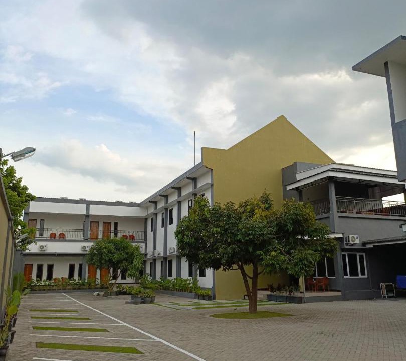 Photo of Others in Ngasem