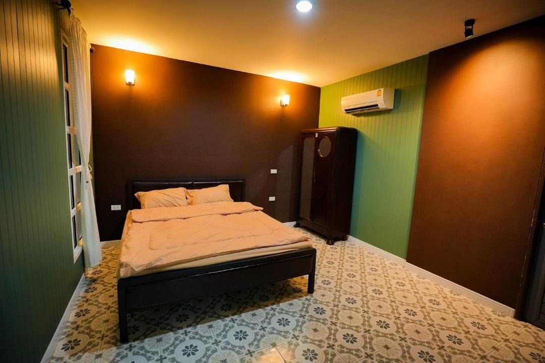 Photo of Bedroom in Damnoen Saduak