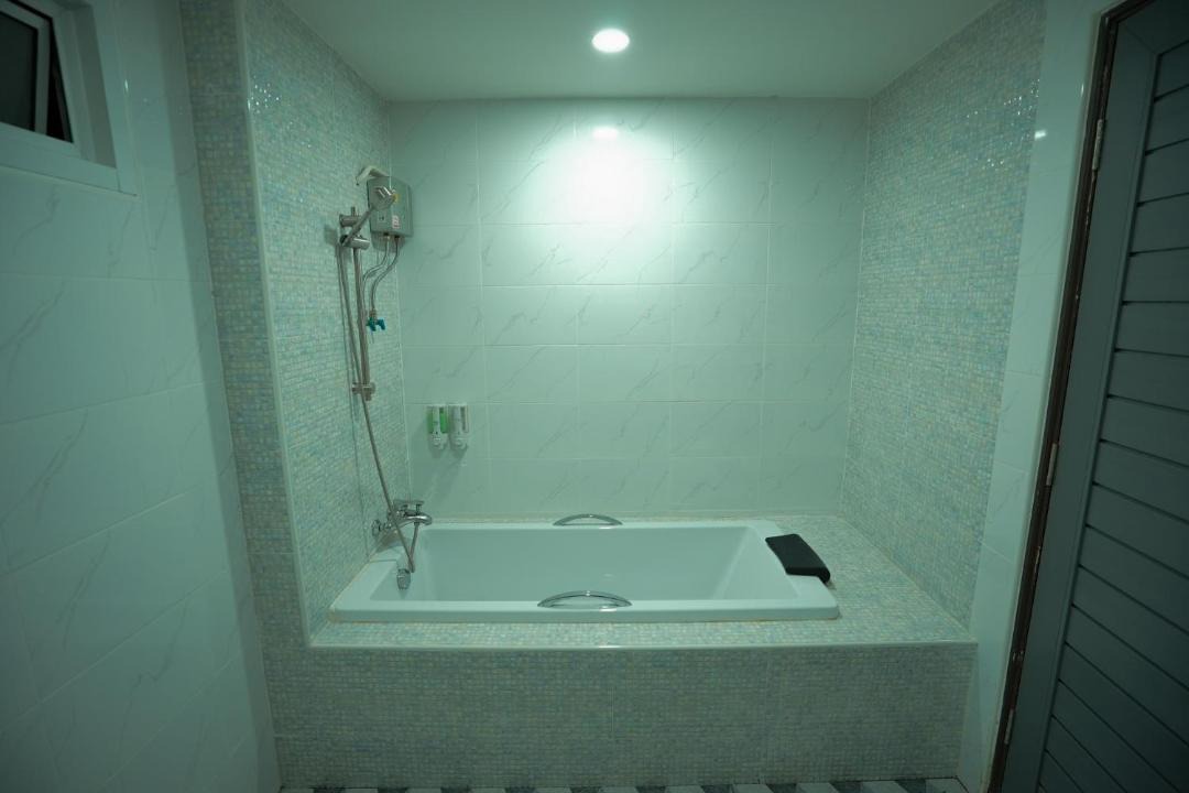 Photo of Bathroom in Damnoen Saduak