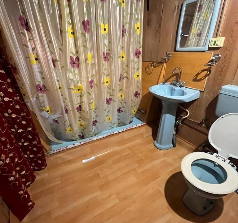 Photo of Bathroom in Dal Lake
