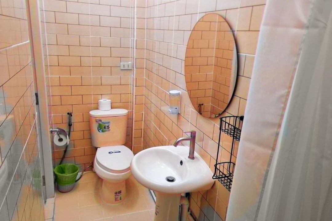 Photo of Bathroom in Yan Nawa
