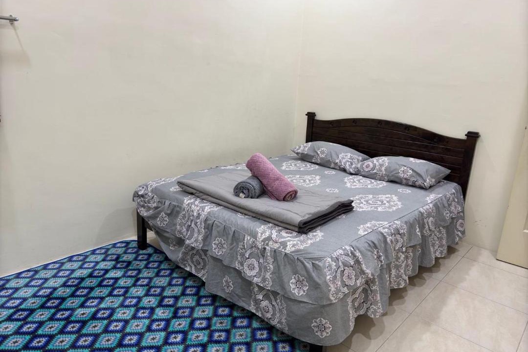Photo of Bedroom in Kampung Kepayang