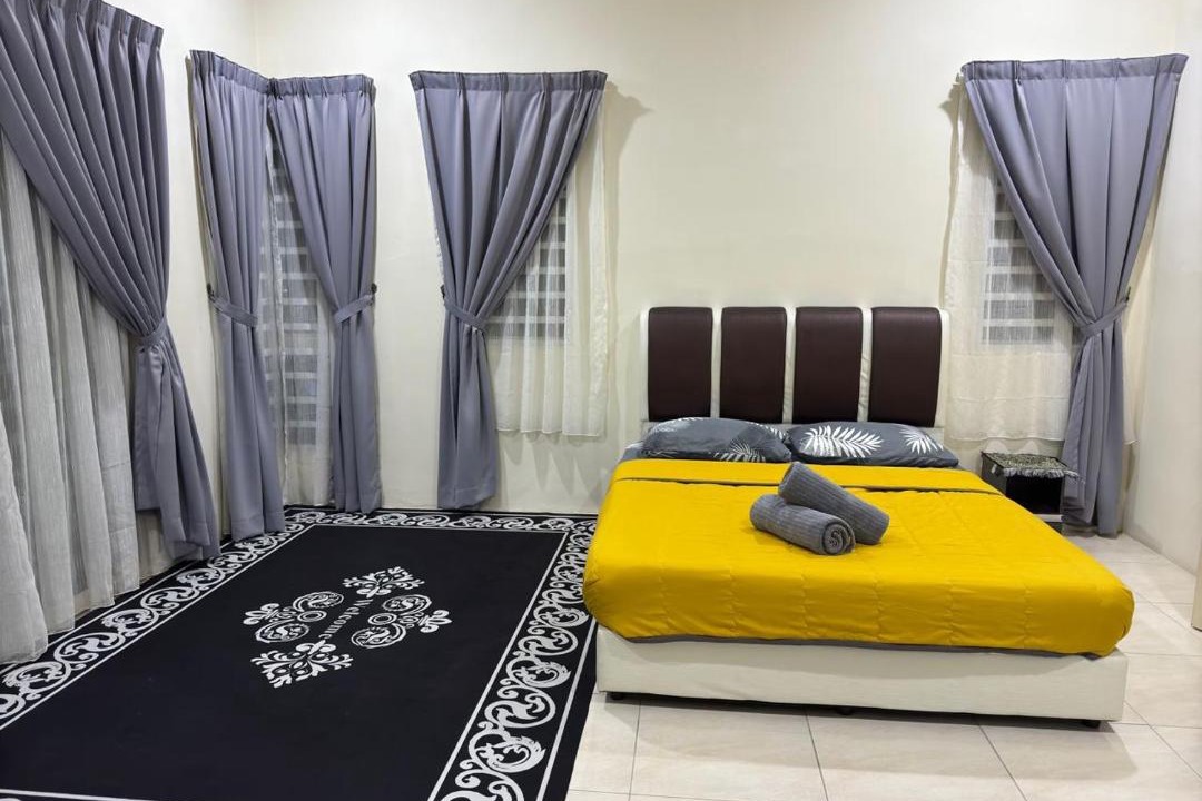 Photo of Bedroom in Kampung Kepayang