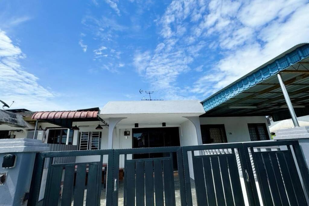 Photo of Others in Taman Pakatan