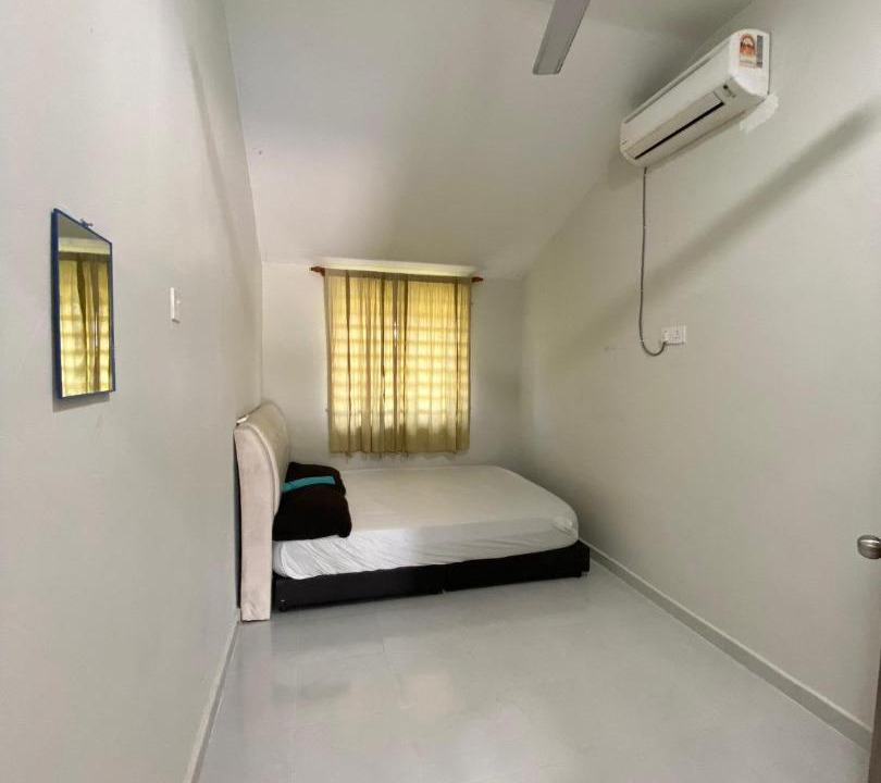 Photo of Bedroom in Kampung Gong Pak Maseh