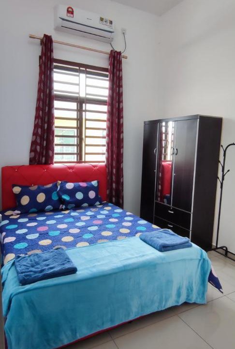 Photo of Bedroom in Semabok