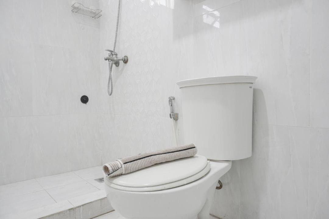 Photo of Bathroom in Chinatown