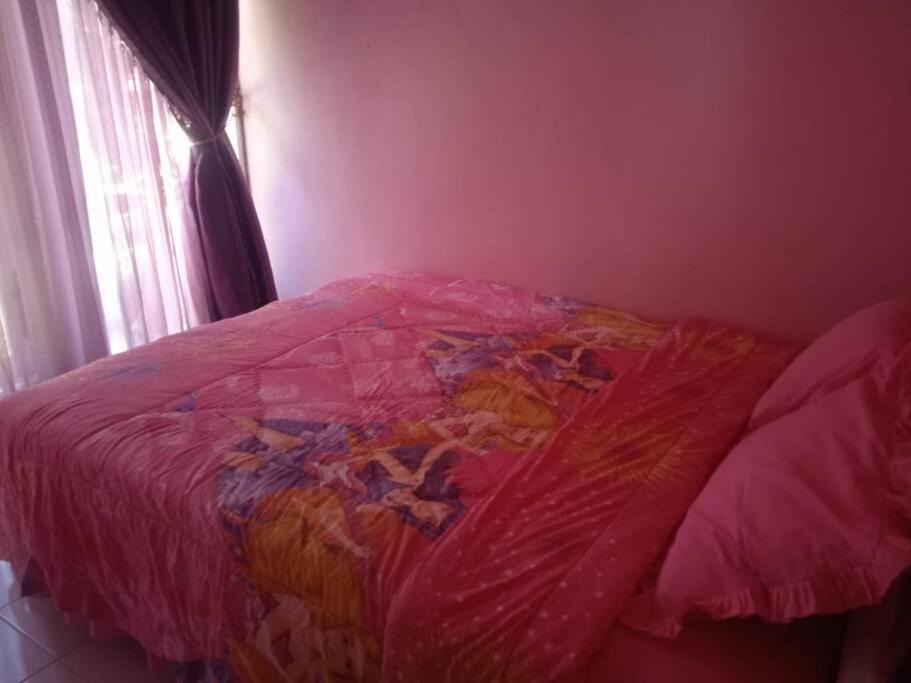Photo of Bedroom in Cipanas