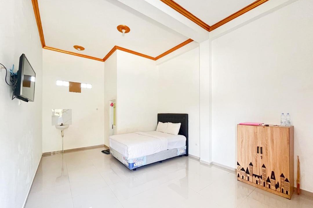 Photo of Bedroom in Temon